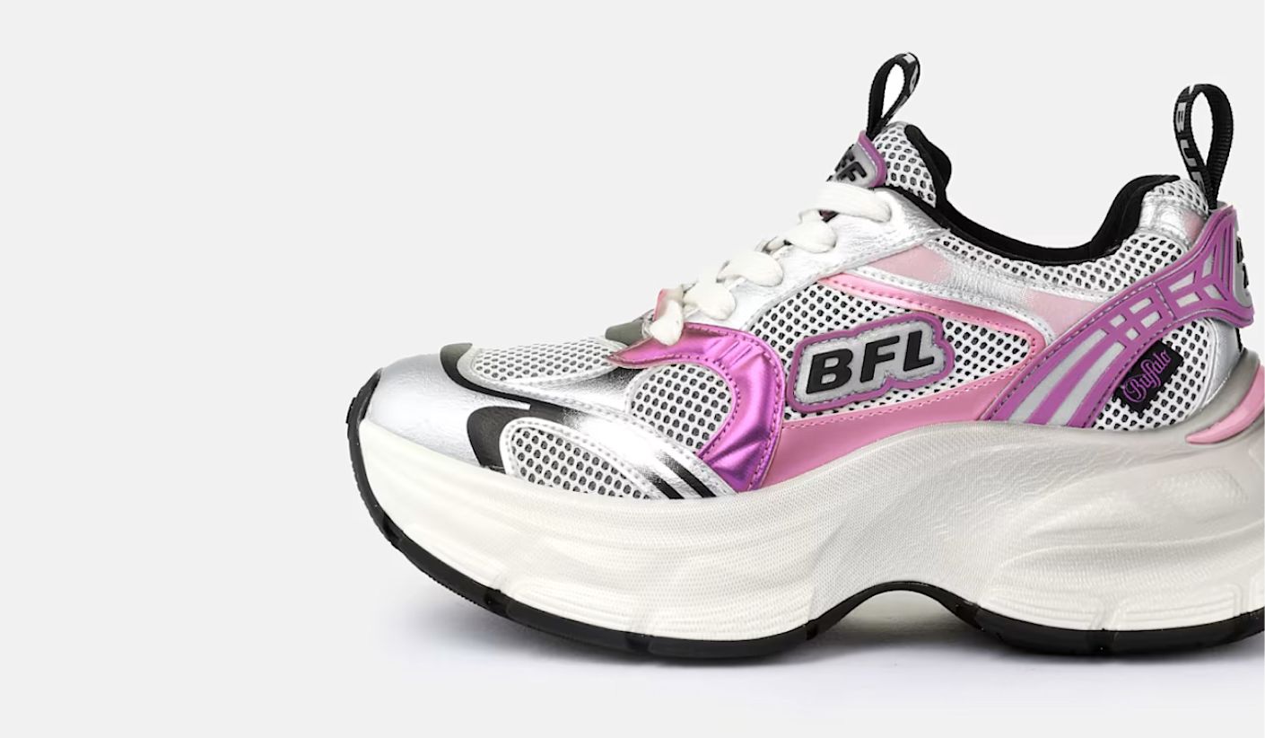 Chunky Buffalo sneaker in white mesh with pink and silver details on a light background