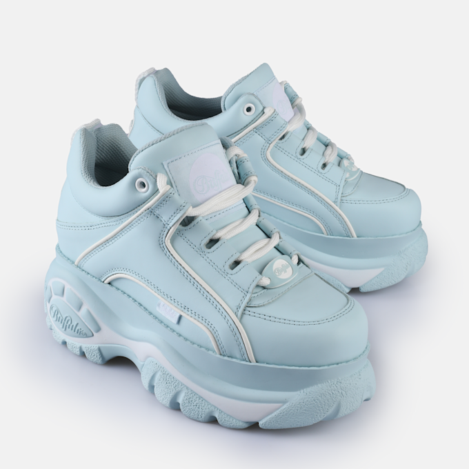Buffalo Classic Low leather baby blue 61558 4