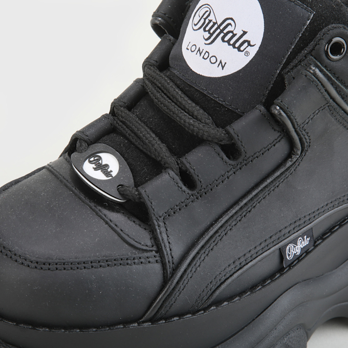 Buffalo Classic Low Leather negro 62396 4