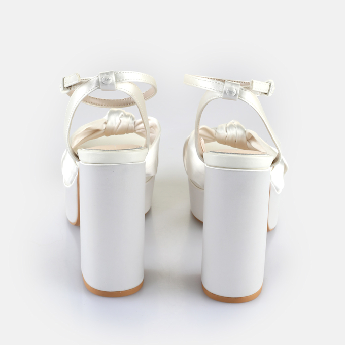 Buffalo Kya Bow white 88493 5
