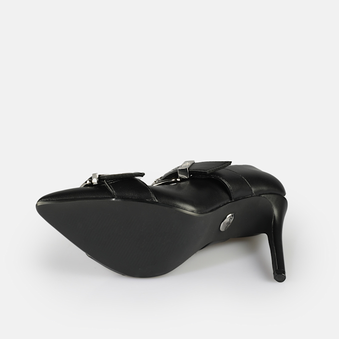 Buffalo Juliet Pump Buckle black 64872 6