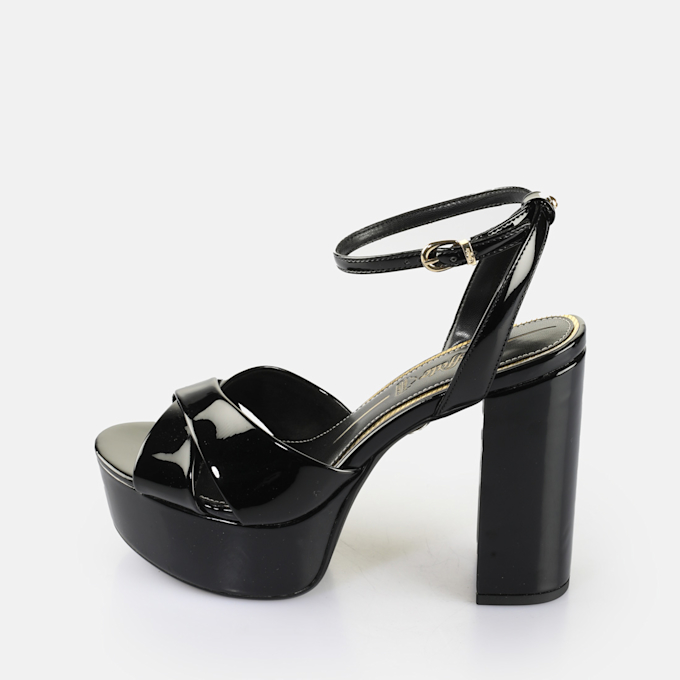 Buffalo Jessie Cross negro 65370 1