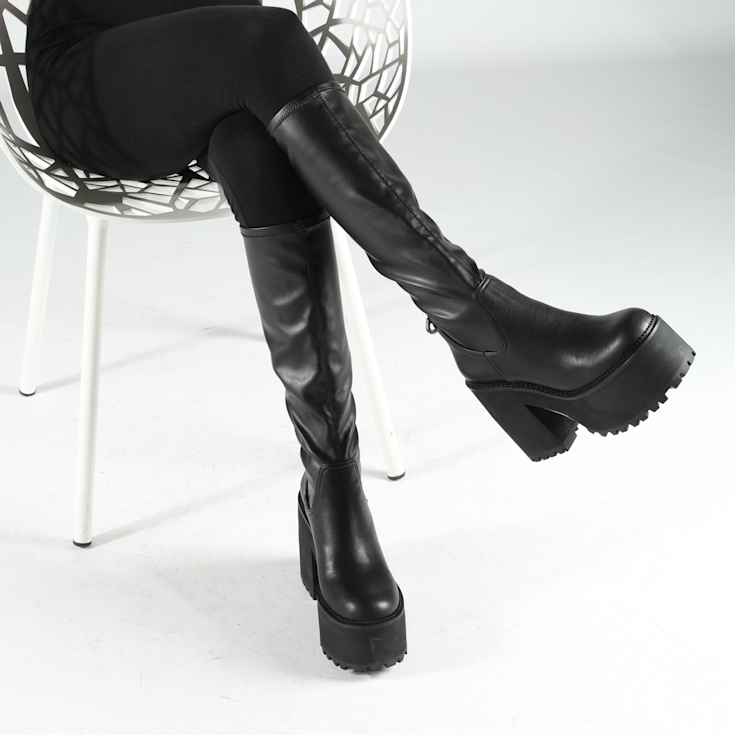 Kaufe Buffalo Killah Over in schwarz im BUFFALO® Shop