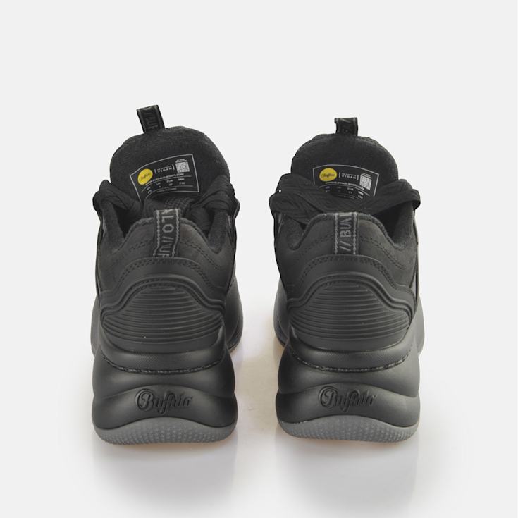 Buy Buffalo Orcus SK8 in black in the BUFFALO® Shop