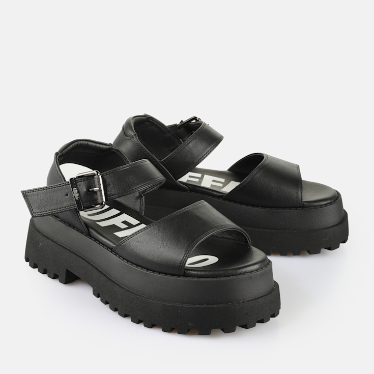 Buy Buffalo Pluto Jojo in black in the BUFFALO® Shop