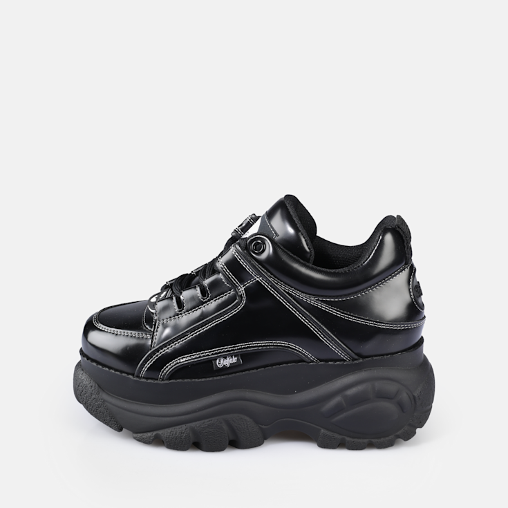 Acquista Buffalo Classic Low a nero nel BUFFALO®