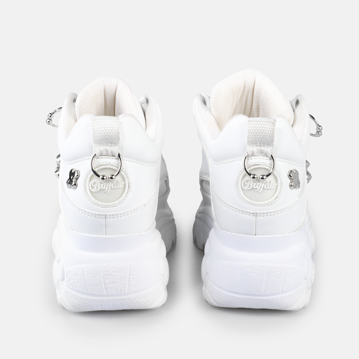 BUFFALO Buy Buffalo Classic Low Punk in white in the BUFFALO® Shop