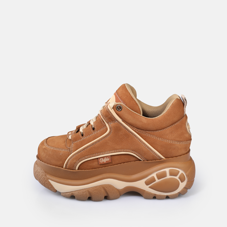 Compra Buffalo Classic Low Leather en brown en BUFFALO®