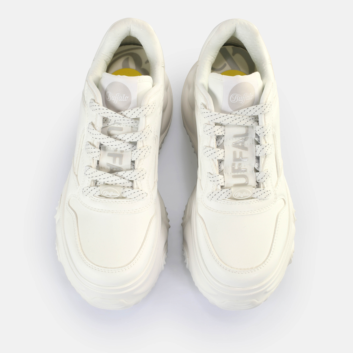 Buy Buffalo Blader One in weiß in the BUFFALO® Shop