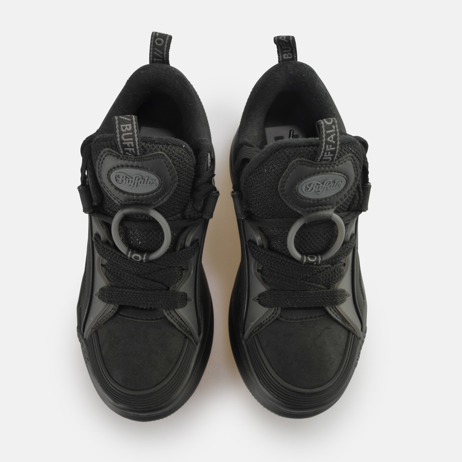 Buy Buffalo Orcus SK8 in schwarz in the BUFFALO® Shop
