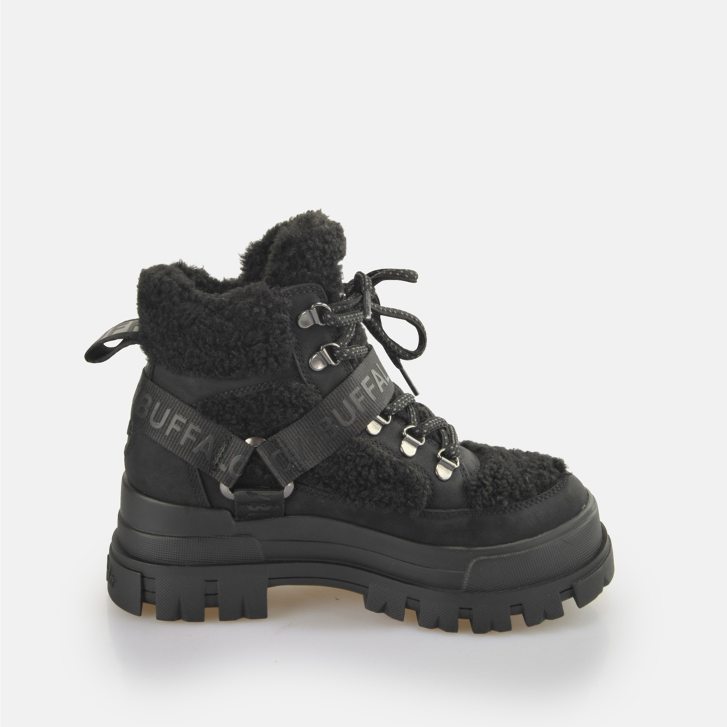 エリック様 Buffalo Aspha NC mid boots Buffalo Aspha NC mid boot in gray | ASOS
