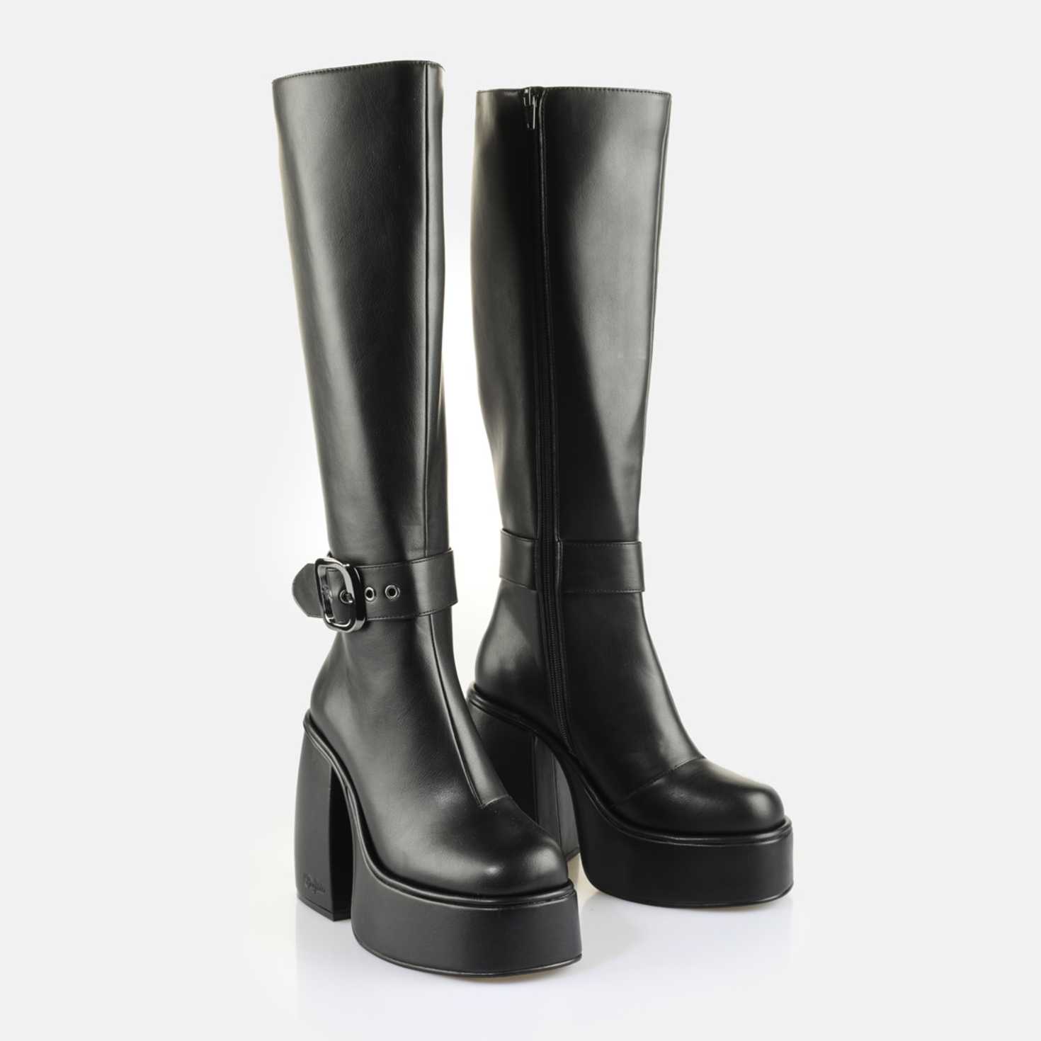 Buy Buffalo Heart Boot Hi Buckle in schwarz in the BUFFALO® Shop