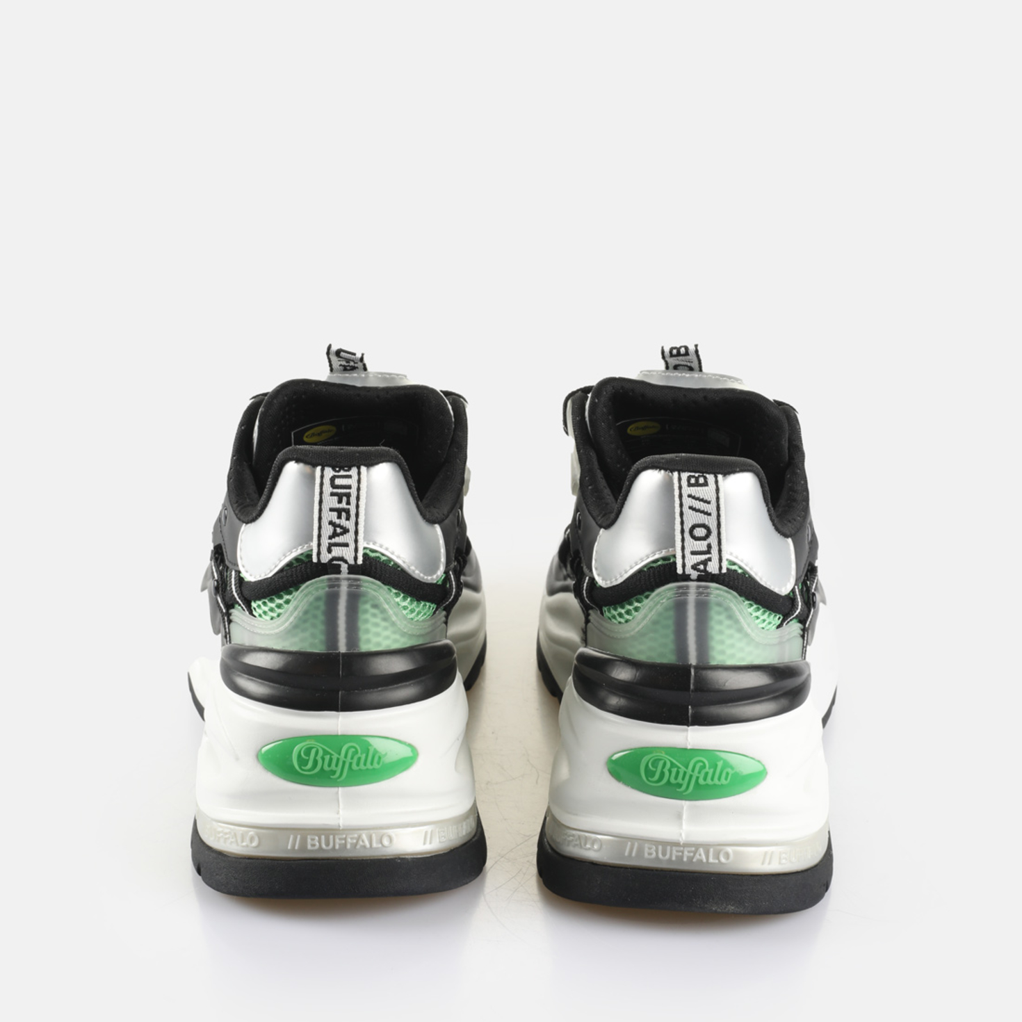 Buy Buffalo Triplet Hollow in schwarz in the BUFFALO® Shop