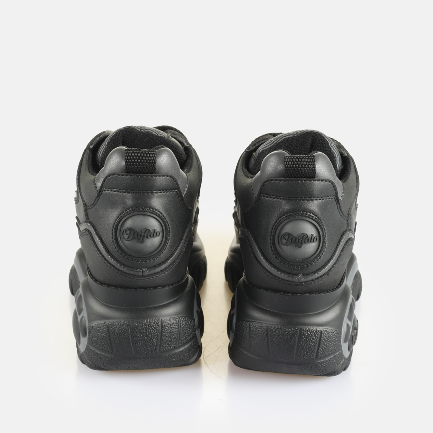 Buffalo - koki Buy Buffalo Classic SK8 in grey in the BUFFALO® Shop