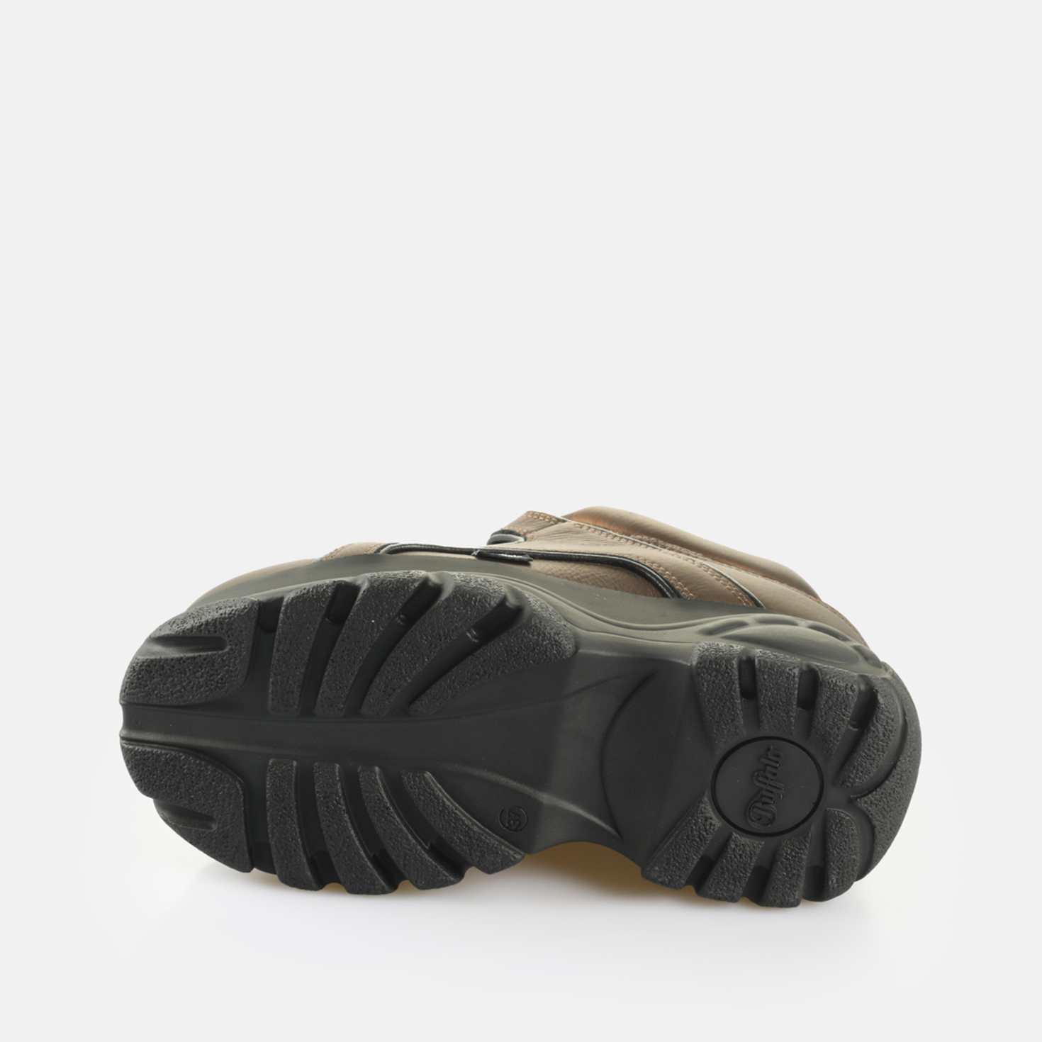 Buffalo Classic Low Leather in black in the BUFFALO® Shop