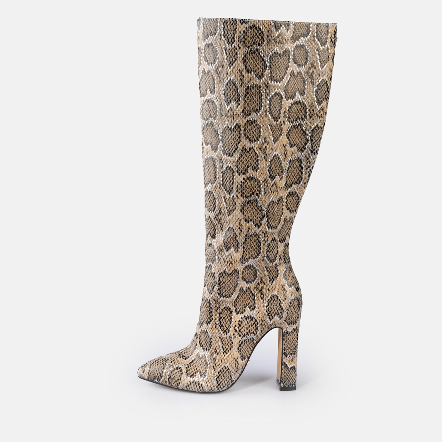 Buy Buffalo July Boot HI in beige in the BUFFALO® Shop