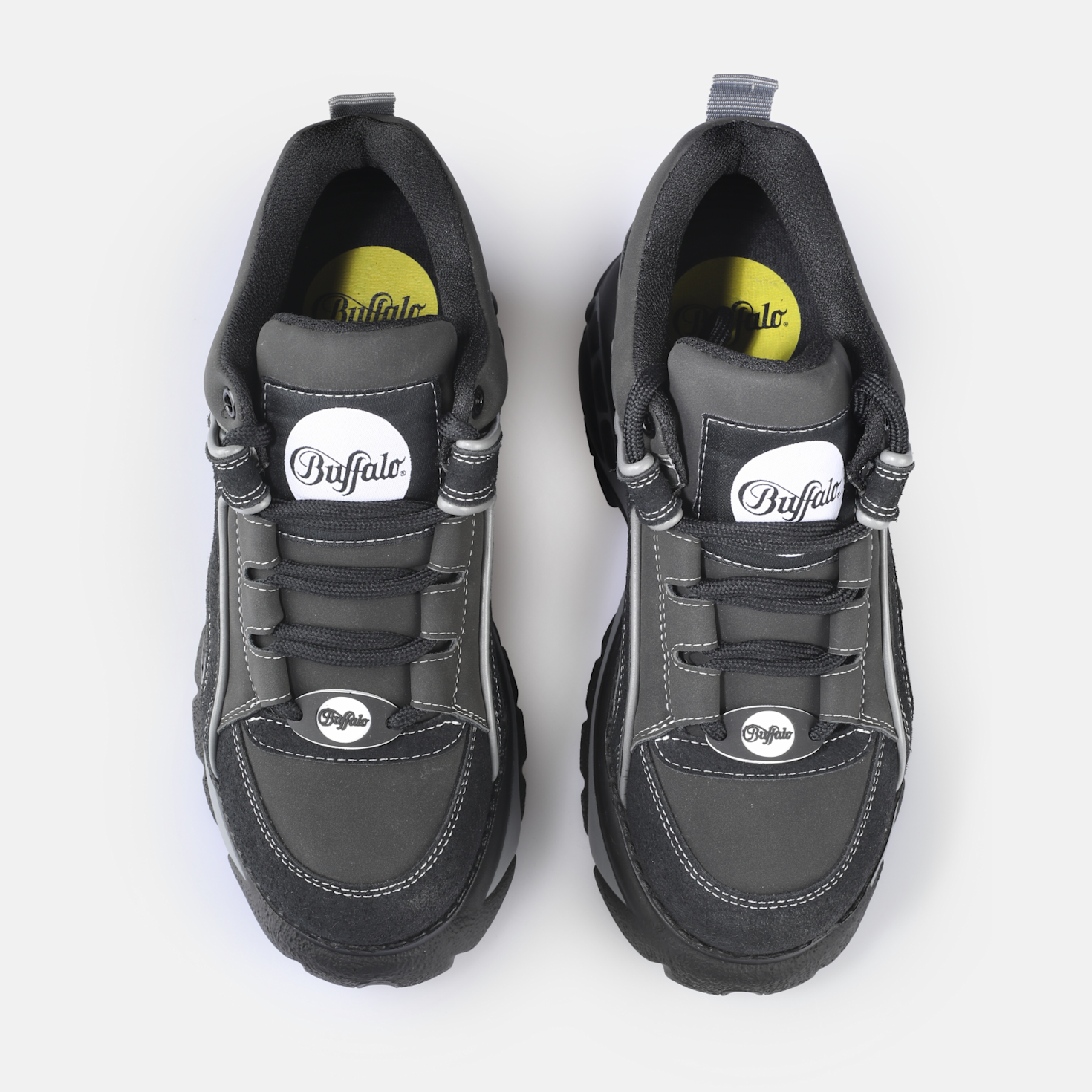 Buy Buffalo Classic in schwarz in the BUFFALO® Shop