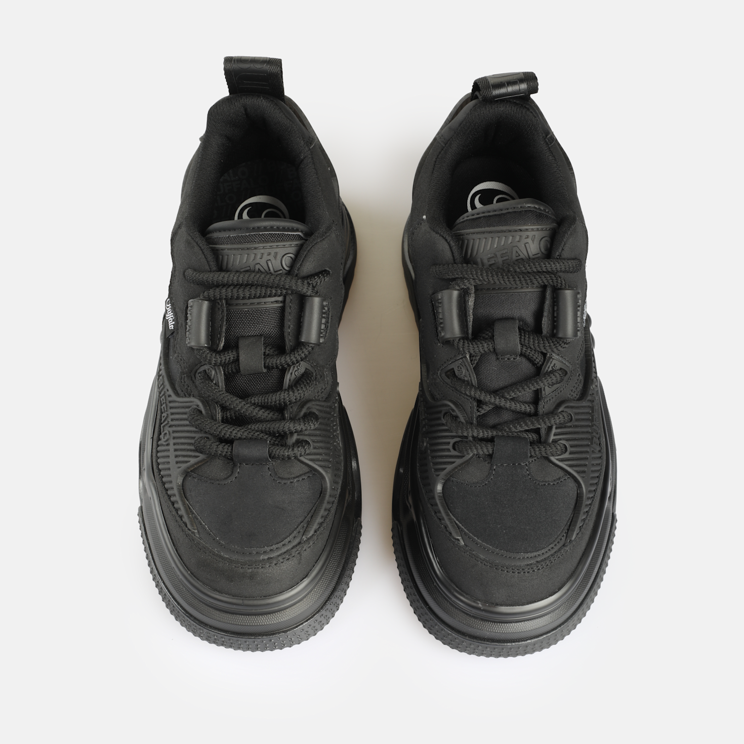 Buy Buffalo Orbit in nero in the BUFFALO® Shop