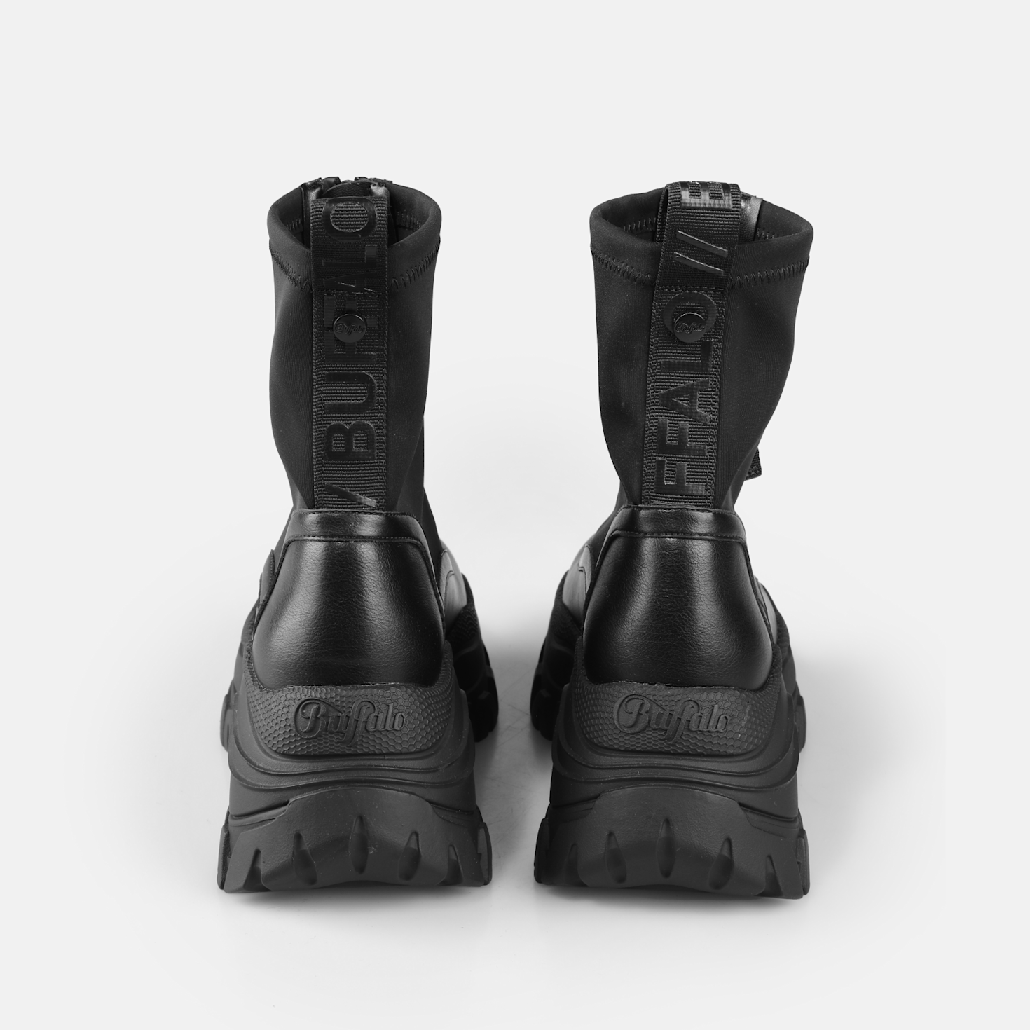 Buffalo 36サイズ　黒　新品未使用 Buy Buffalo Lola Front Zip in nero in the BUFFALO® Shop
