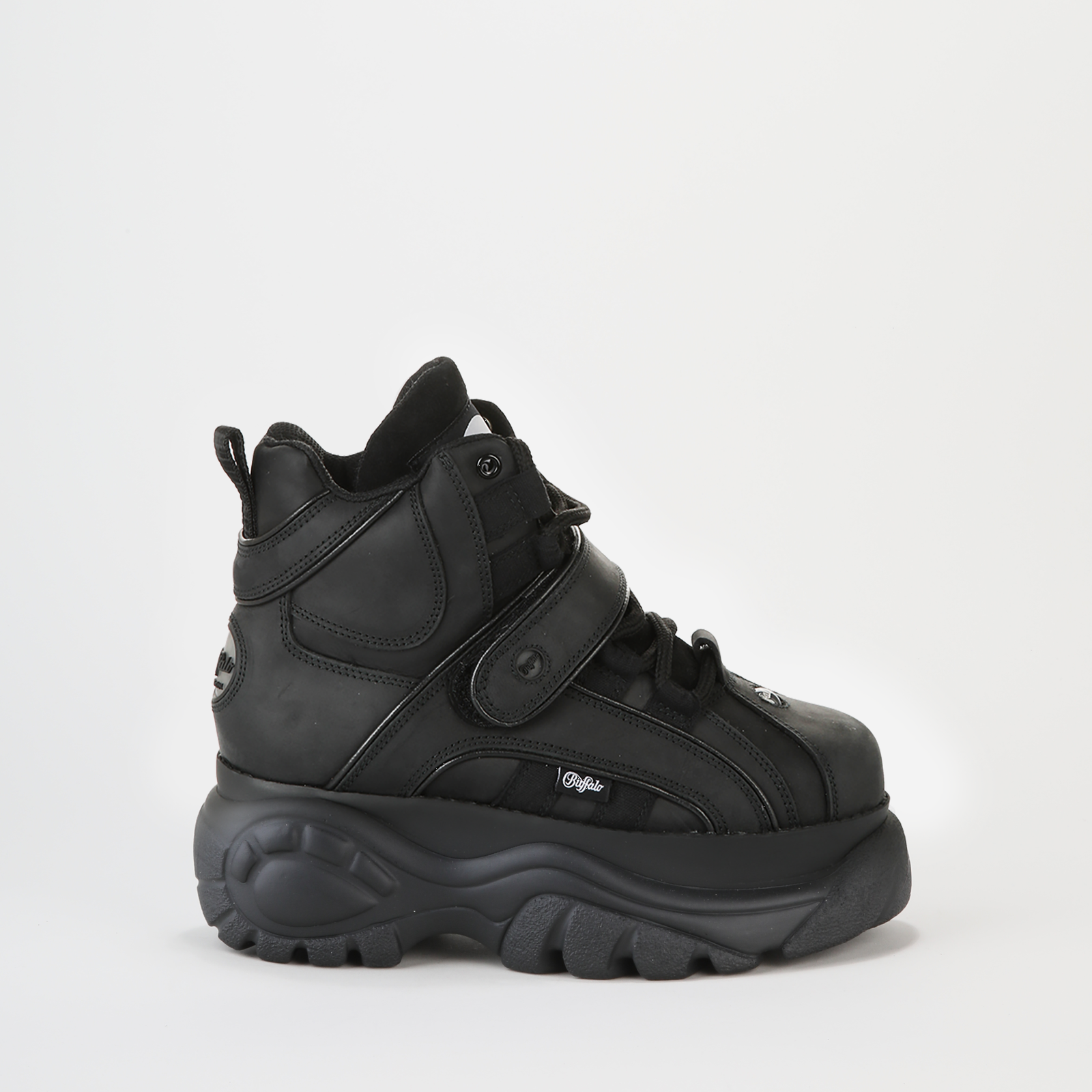 Kaufe Buffalo Classic High Leather in schwarz im BUFFALO® Shop