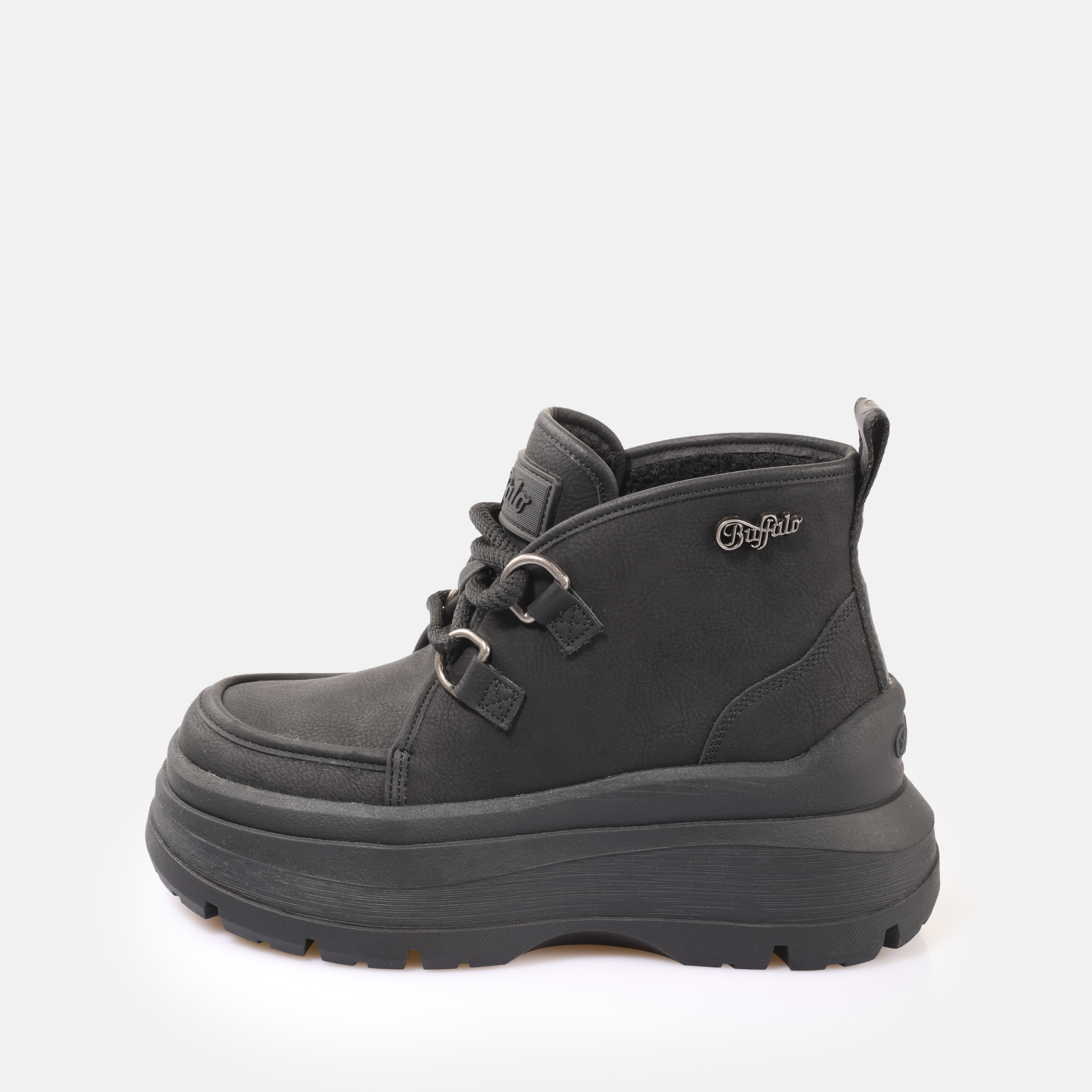 Buy Buffalo Olympia Chukka Warm in black in the BUFFALO® Shop