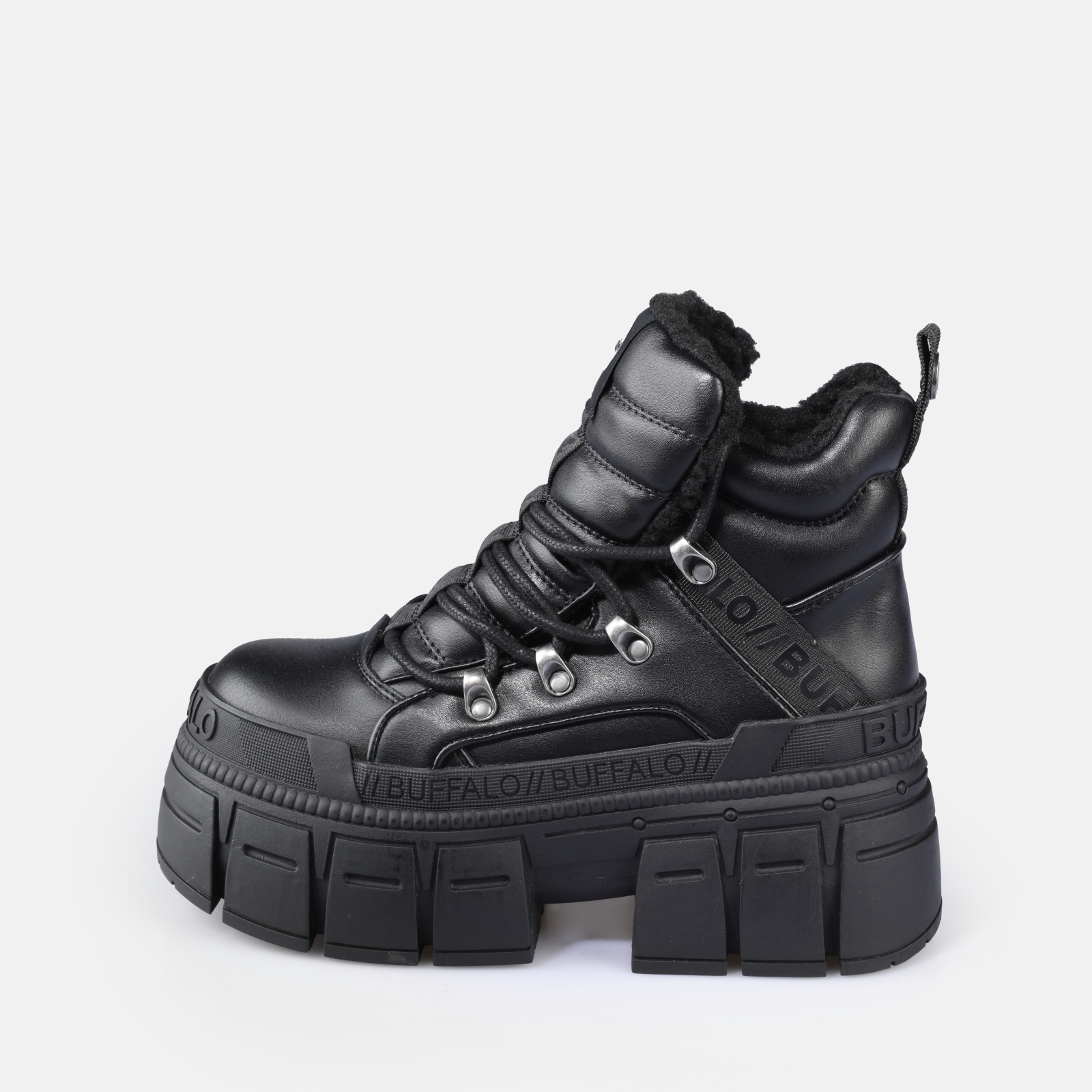 Buy Buffalo Gospher Hike MID Pad in black in the BUFFALO® Shop