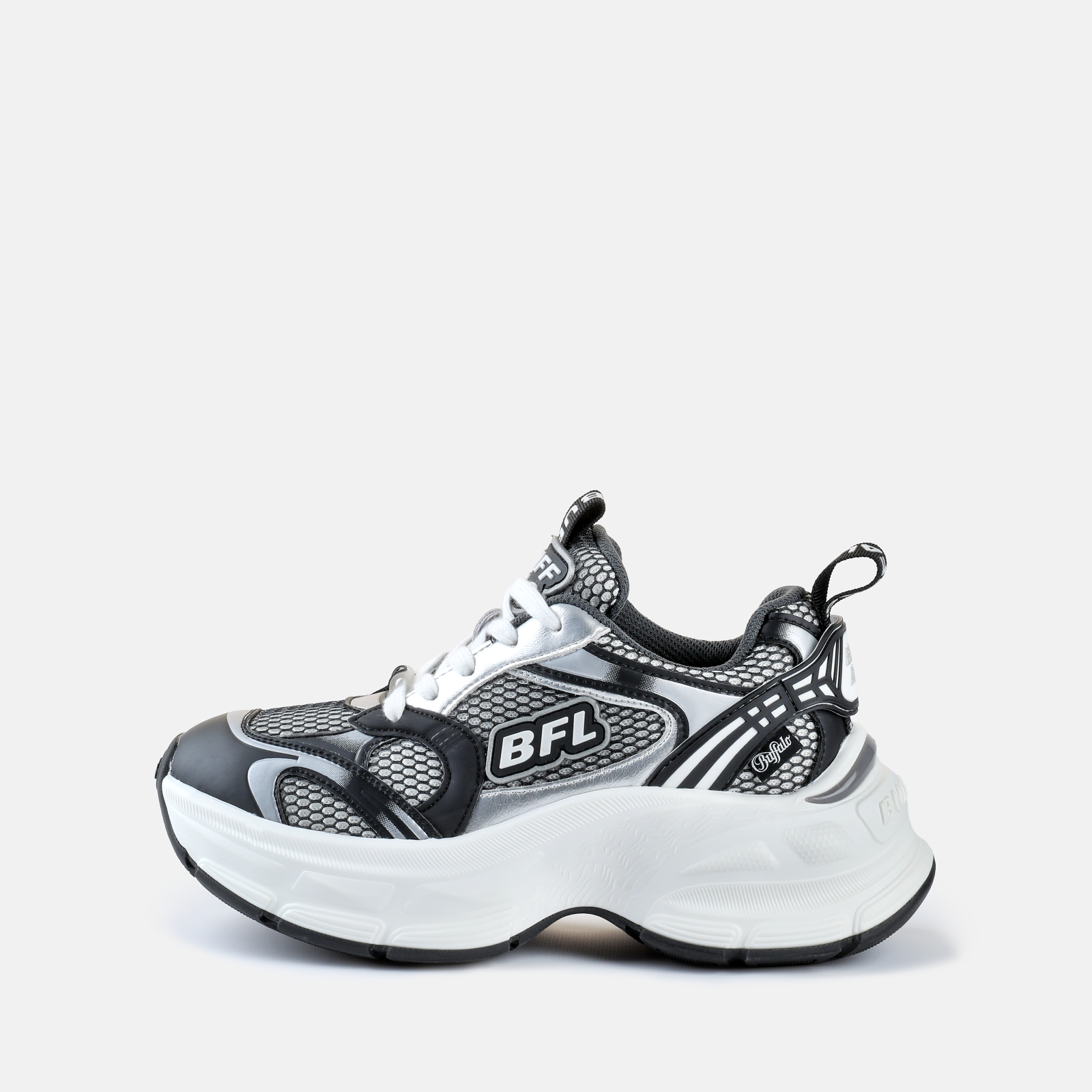 Buy Buffalo Ridr One in black in the BUFFALO® Shop