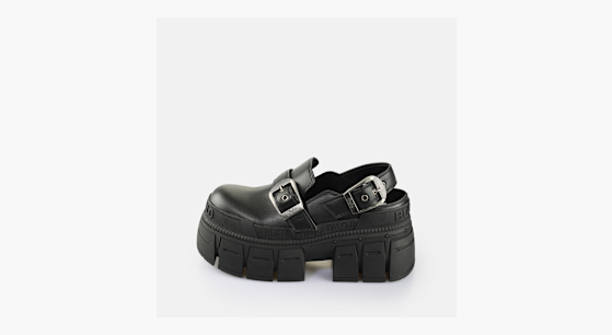 Buy Buffalo Gospher Clog SND in black in the BUFFALO® Shop