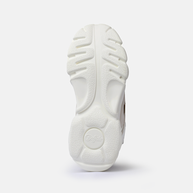 Buy Buffalo CLD Chai in white in the BUFFALO® Shop