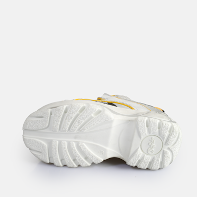 Buy Buffalo Classic Low Rev VNTG BS in white in the BUFFALO® Shop