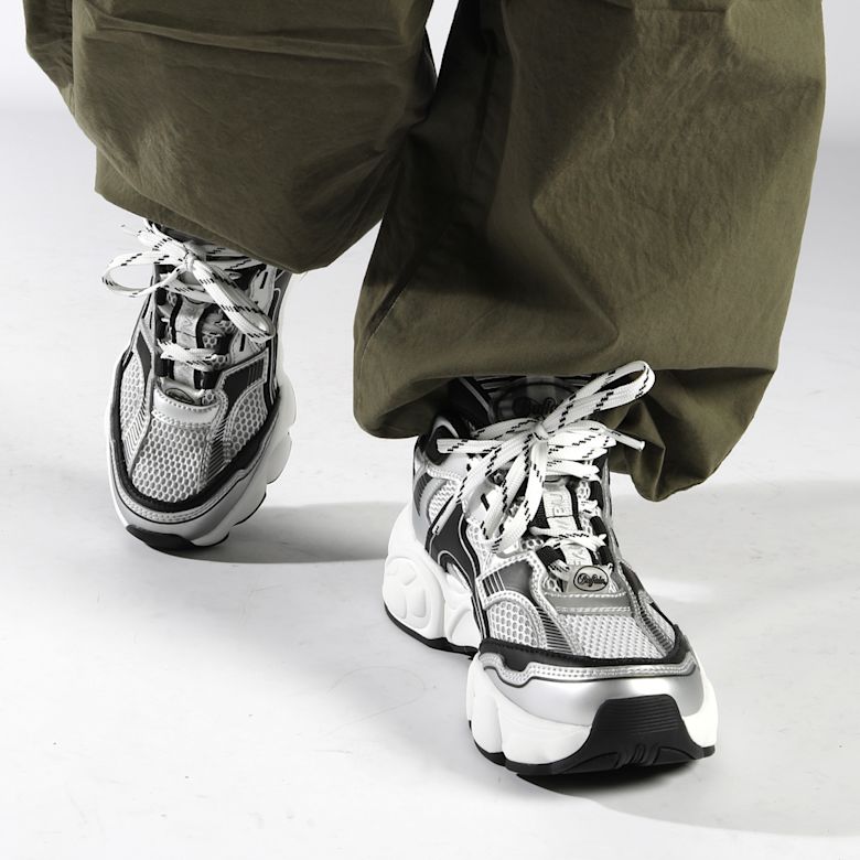 Buy Buffalo CLD Run JOG in schwarz in the BUFFALO® Shop