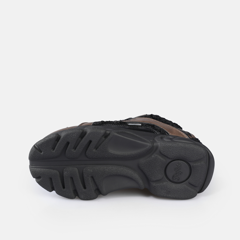 Buy Buffalo CLD Chai Warm in black in the BUFFALO® Shop