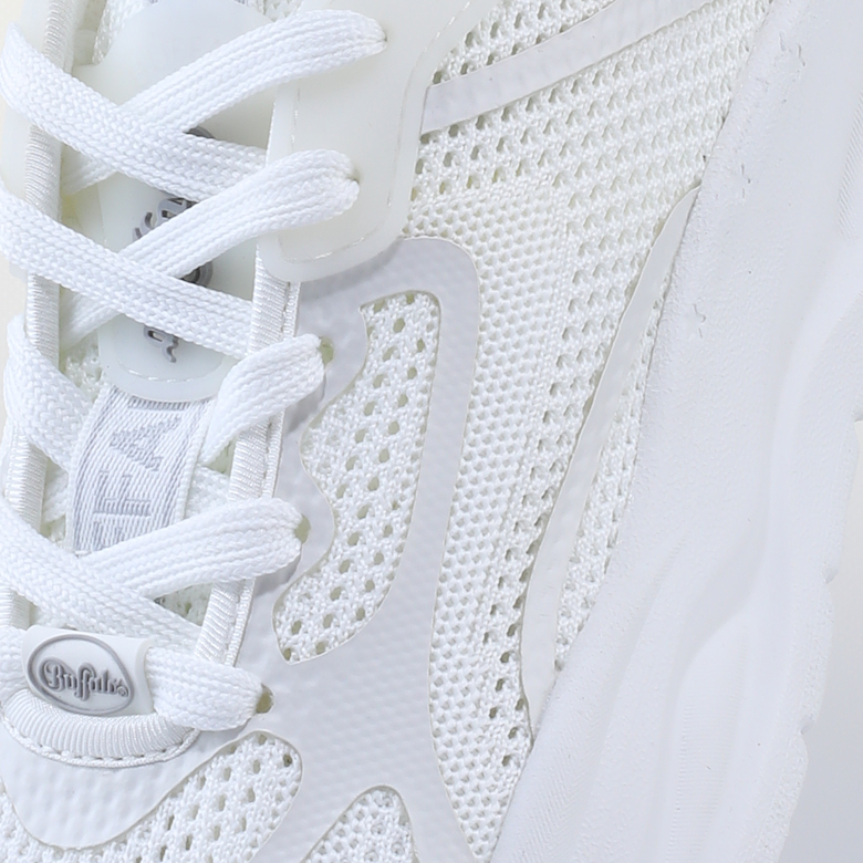 Buy Buffalo Zlink in white in the BUFFALO® Shop