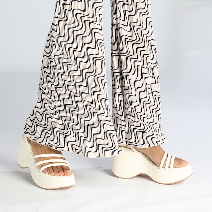 Buffalo Joy MSS Sandal blanc 64511 2