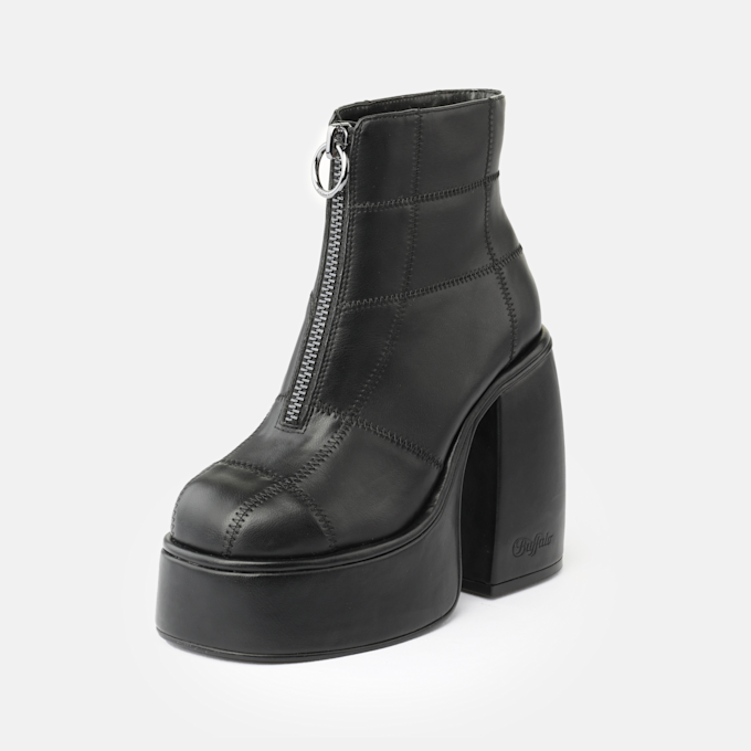 Buffalo Heart Front Zip black 93570 2