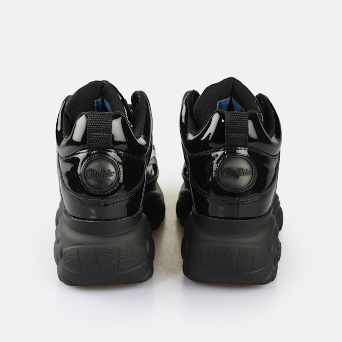 Buffalo Classic Low Patent Leather nero 62416 6
