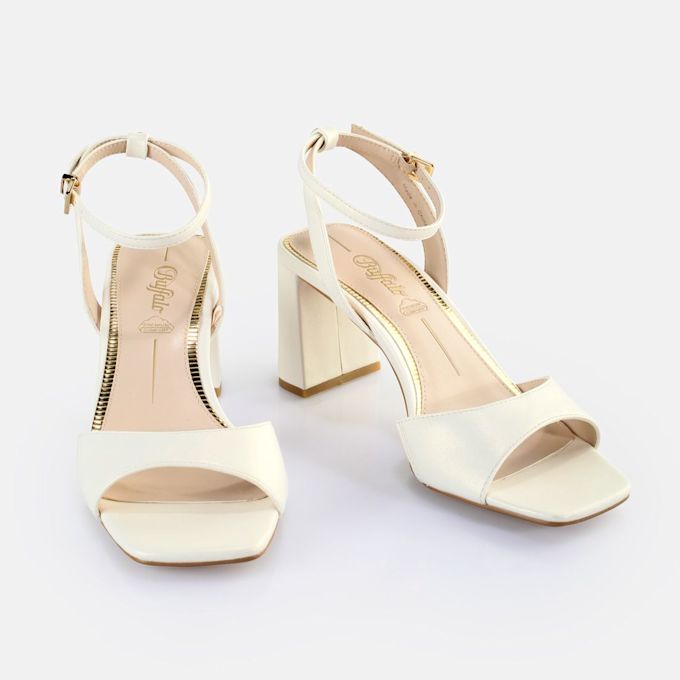 Buffalo April Neat blanco 63961 3