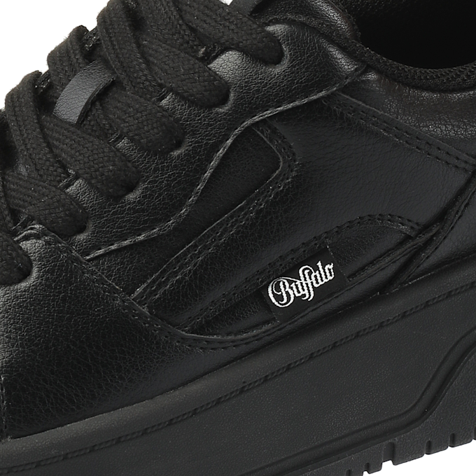 Buffalo Yada One black 93613 4