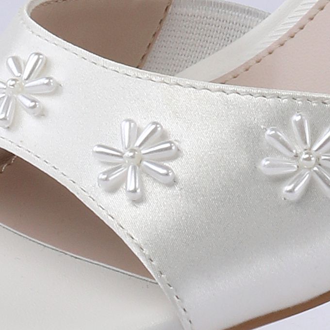 Buffalo Ashley Flower Pearl bianco 97346 4