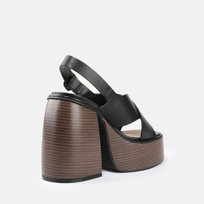 Buffalo Heart Cross Sandal black 102314 3