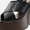 Buffalo Heart Cross Sandal black 102314 5