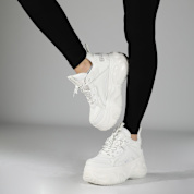 Buffalo Blader Matcha 厚底スニーカー ホワイト Buy Buffalo Blader Matcha in white in the BUFFALO® Shop