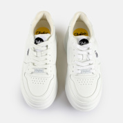 Buy Buffalo Besu in white in the BUFFALO® Shop