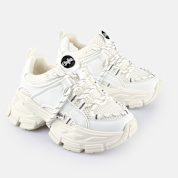 Buy Buffalo Saturn Lace in white in the BUFFALO® Shop