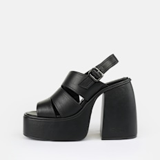 Buffalo Heart Multi Strap black